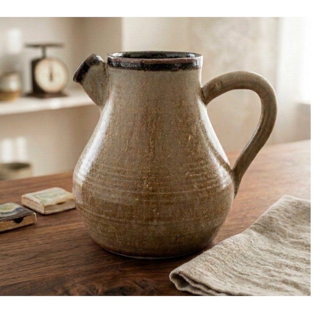 Studio‎ Pottery Artist Stoneware Pitcher Handcrafted Rustic Brown Tan